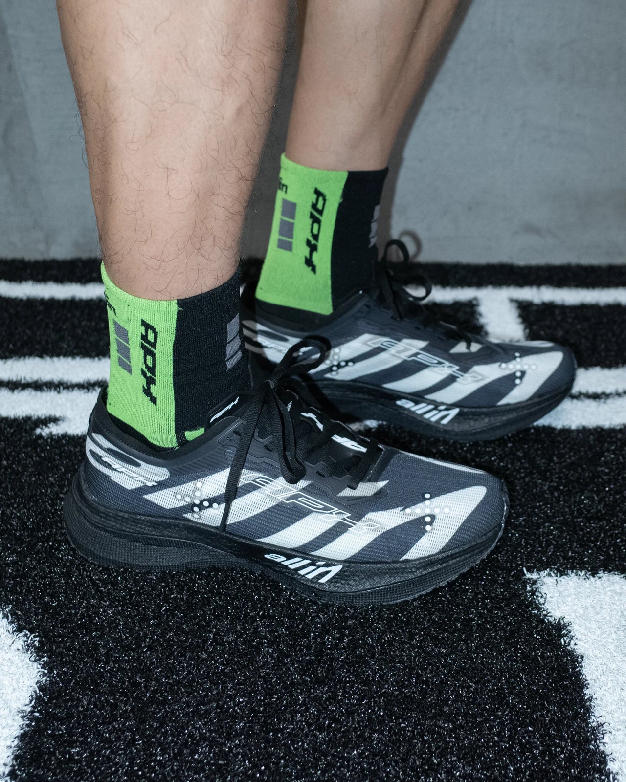 APX RUNNER BLACK