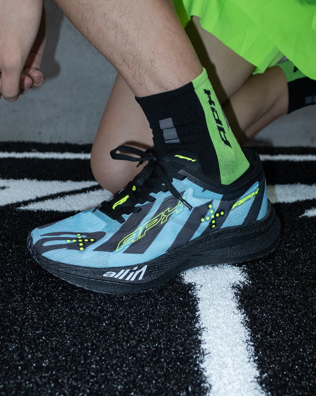Powder Blue Runner APX RUNNER POWDER BLUE – all in