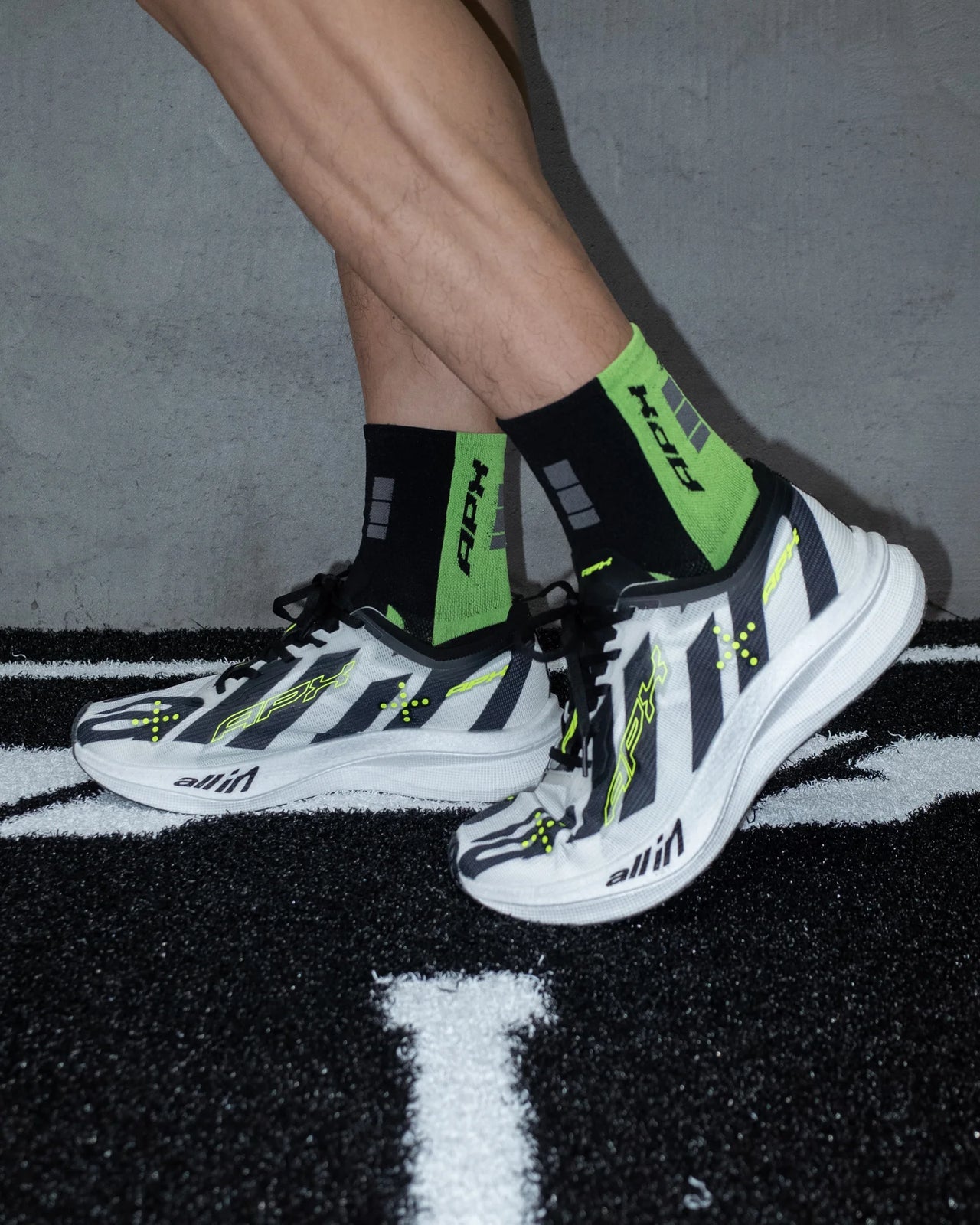 APX RUNNER WHITE