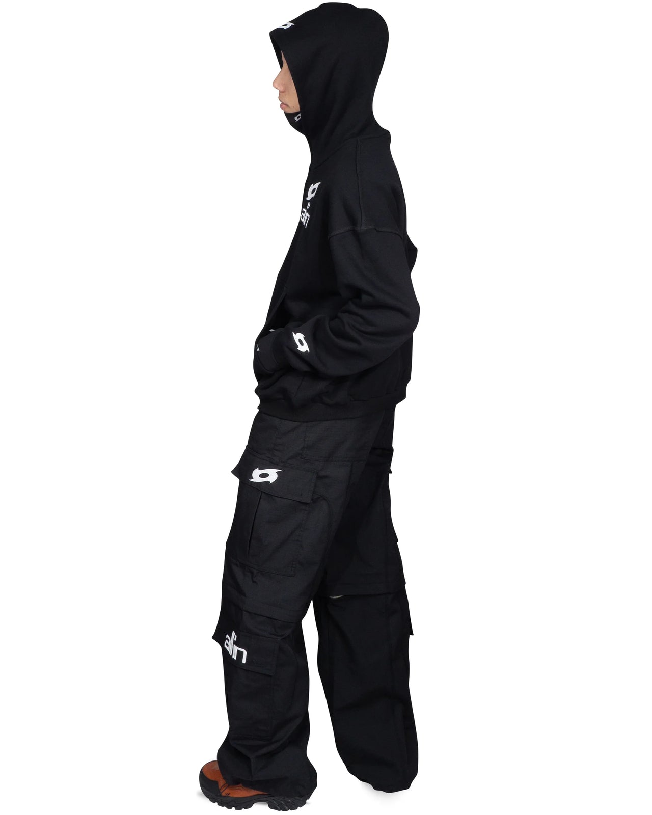 D-Y CARGO PANTS/SHORTS BLACK